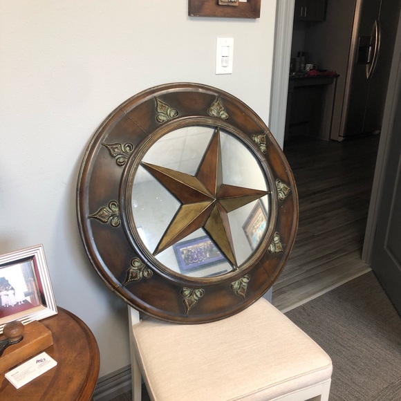 Rustic Star Mirror - Picture 3 of 3